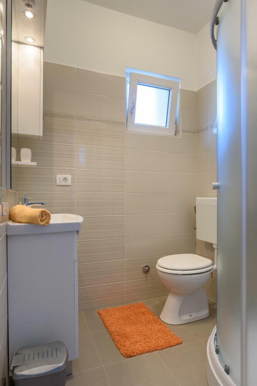 PUY Apartment Perusko מראה חיצוני תמונה